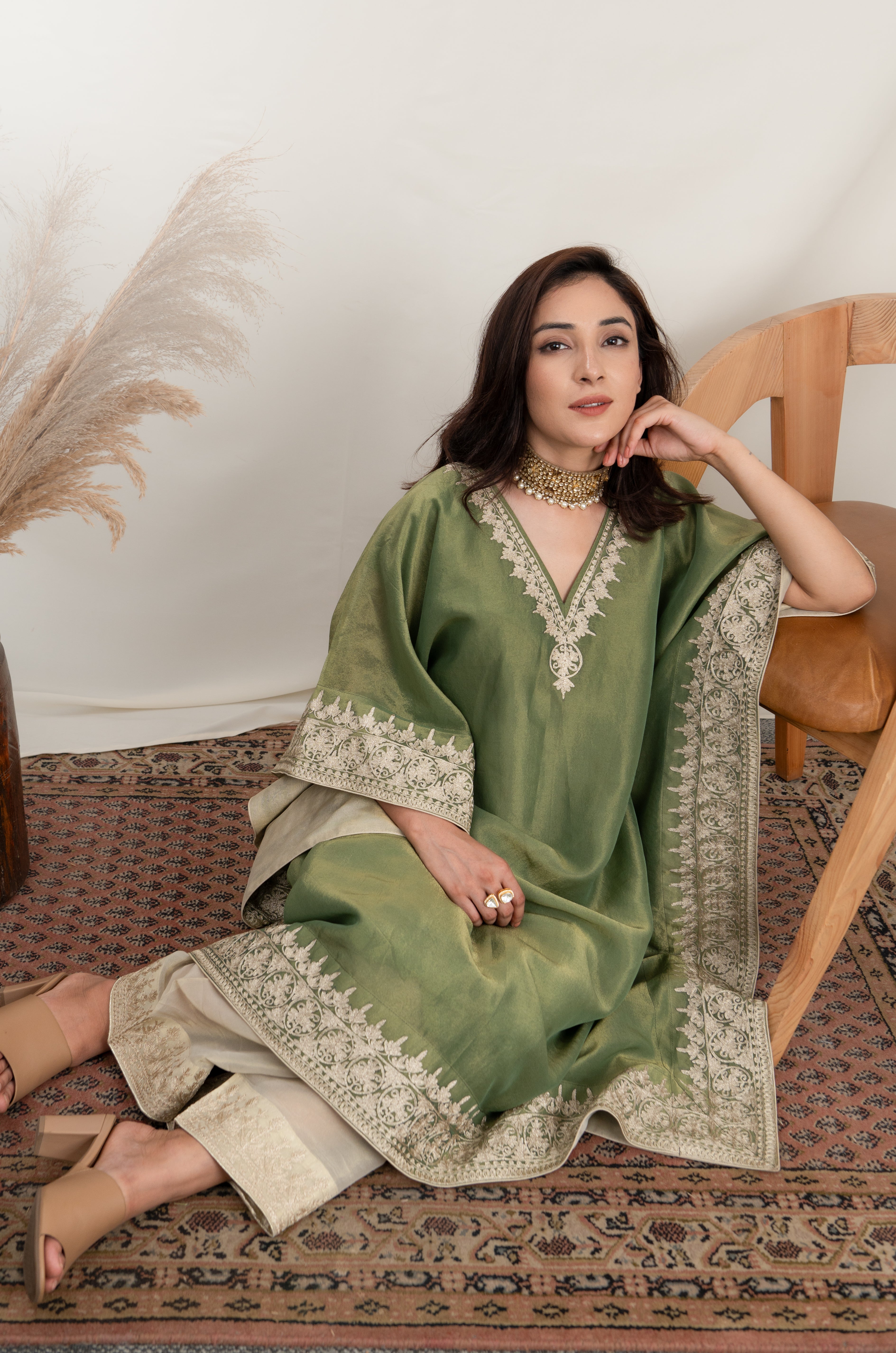 uryya silk kaftan tops カーキ DSC0497_af33abce-b8d0-4c61-