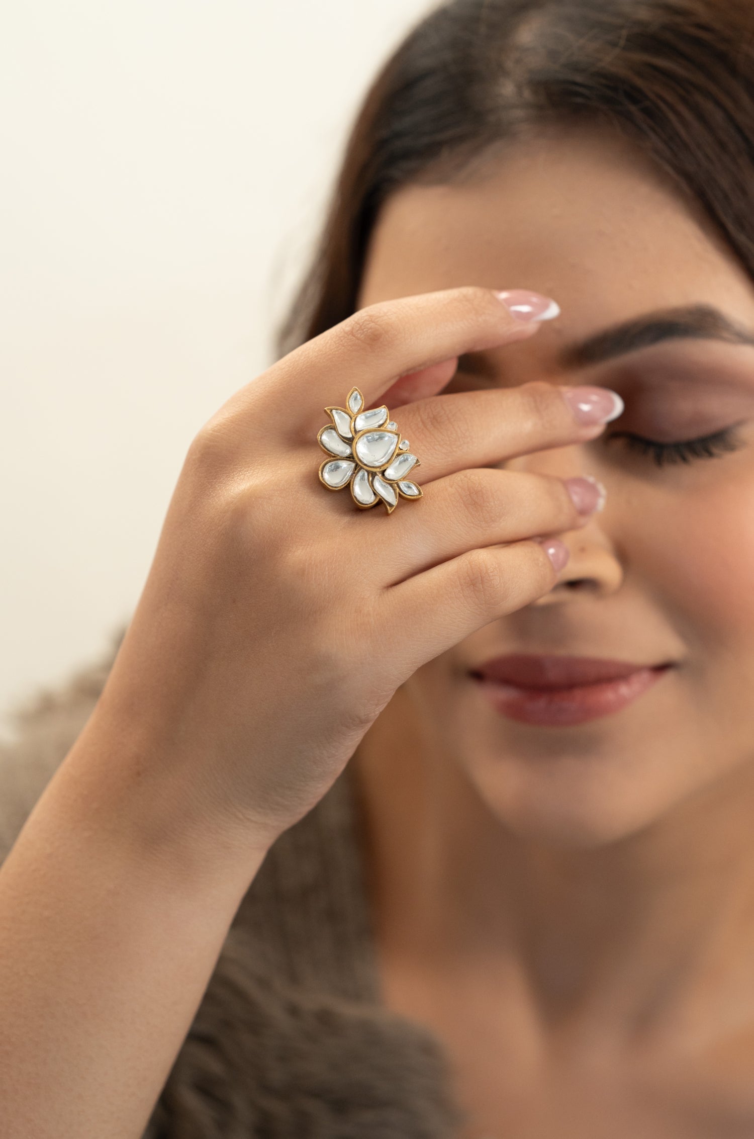 Kamal Kundan Ring – Do Taara