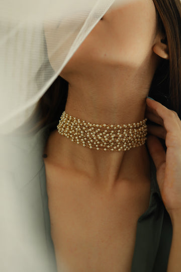 Cyra Pearl Choker Necklace